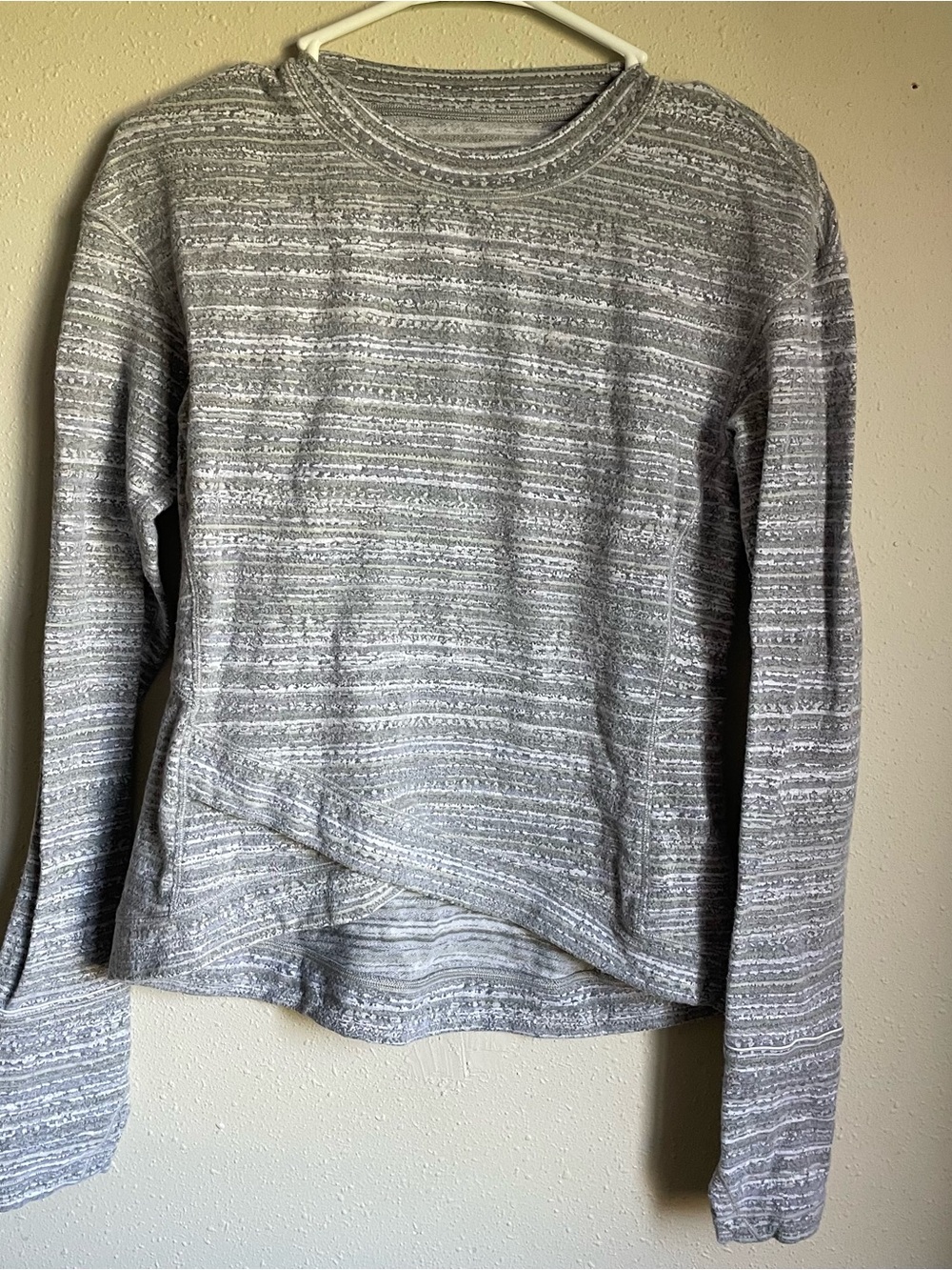 Lululemon Close To Crossing Crewneck Pullover Long Sleeve